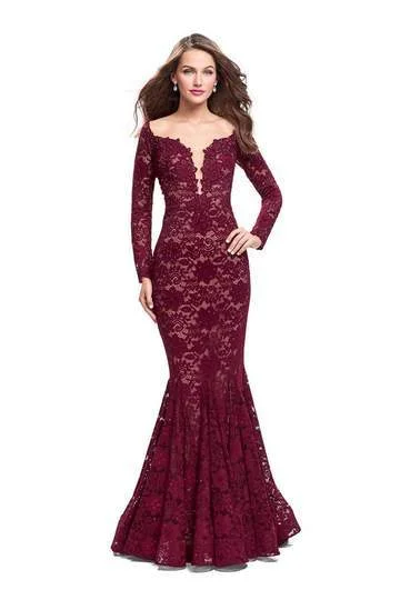 La Femme - Fitted Beaded Plunging Sweetheart Mermaid Dress 25607SC - 1 pc Garnet In Size 8 Available