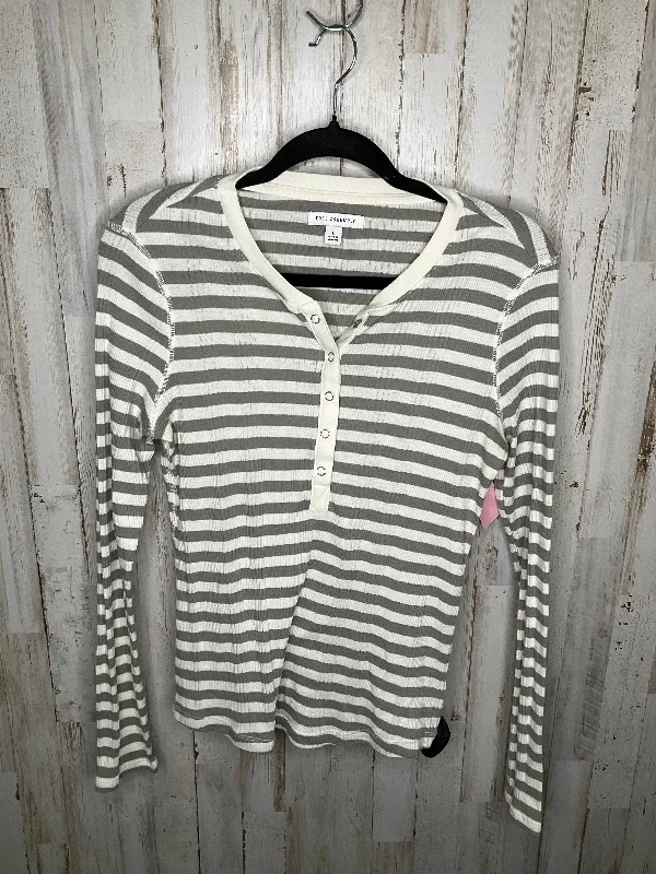 Top Long Sleeve By Free Assembly In Green & White, Size: L